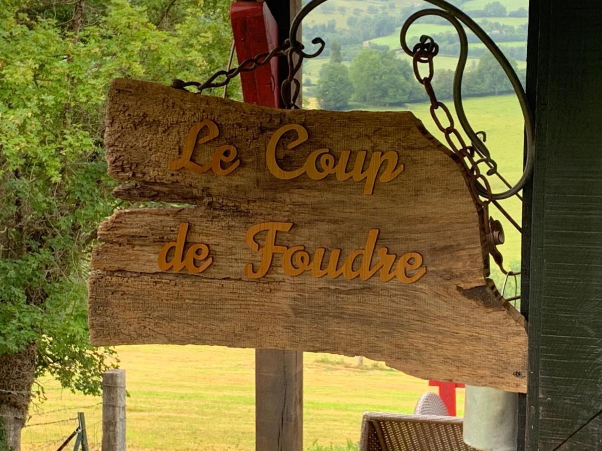 Gite Insolite "Le Coup De Foudre" Sa Vue Panoramique Vimoutiers Exterior photo